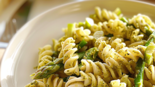 Asparagus Pesto Pasta Dish