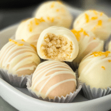 Lemon Cheesecake Truffles